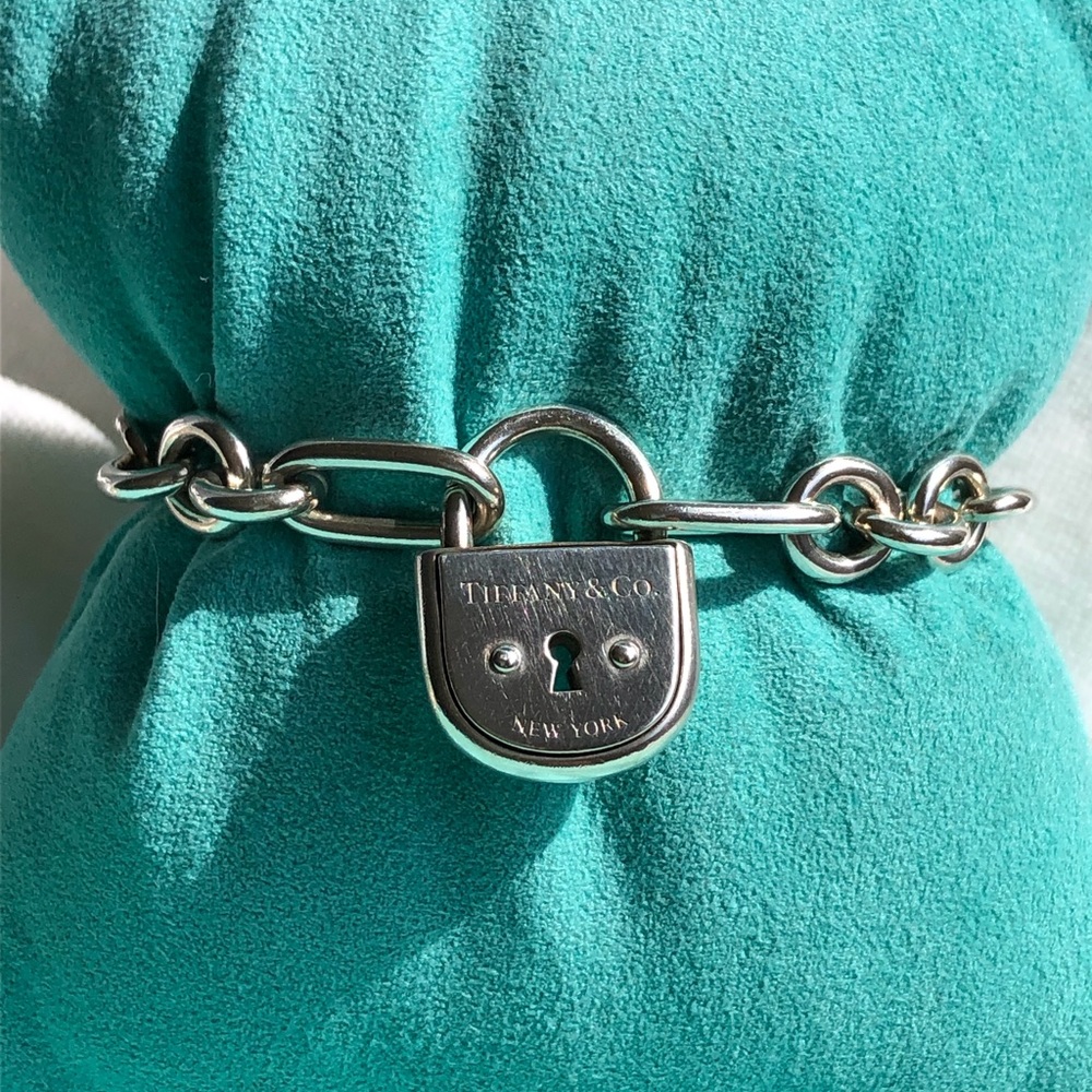TIFFANY & CO. STERLING SILVER LOCK BRACELET